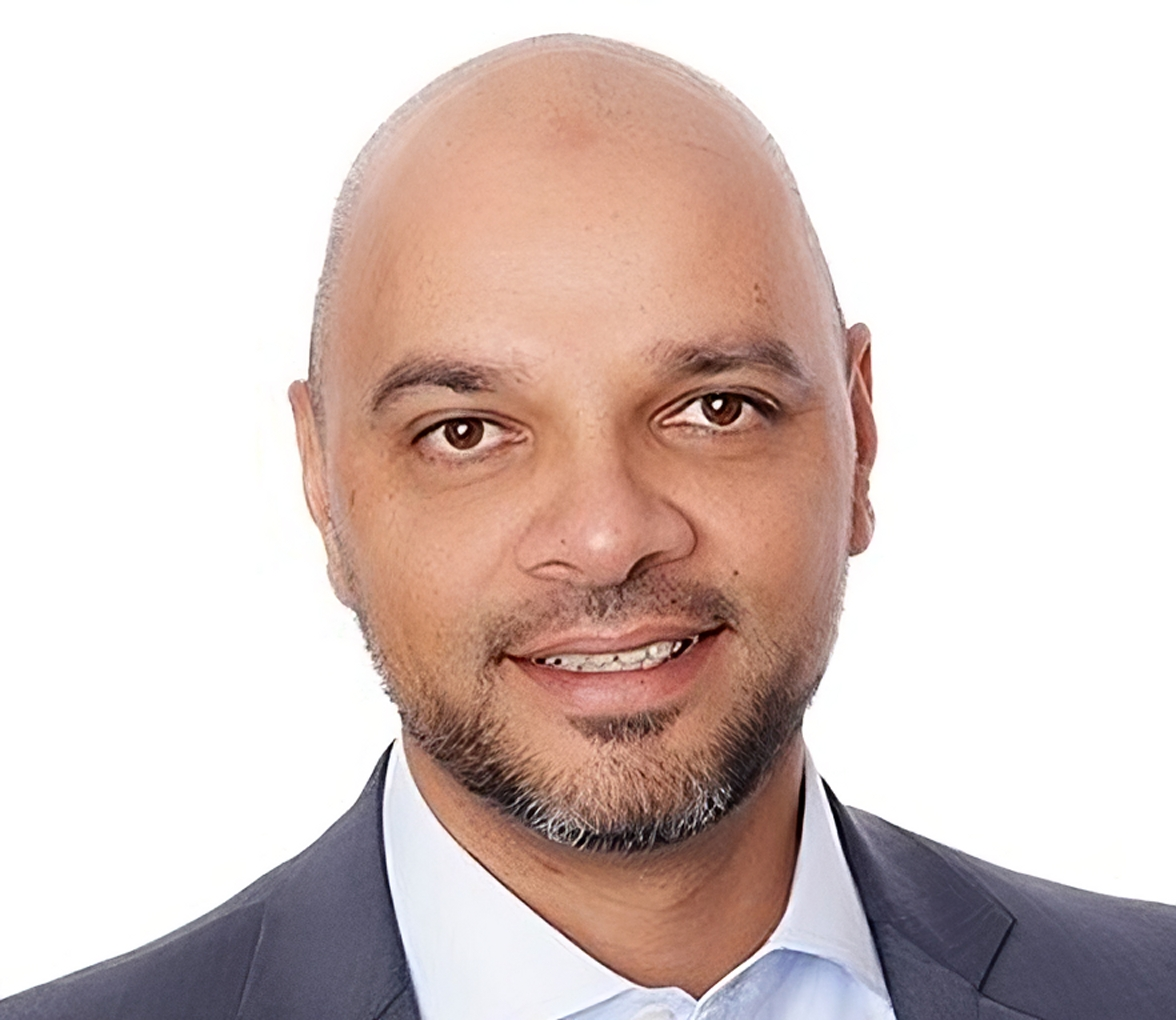 Yusuf_Moolla_Headshot Yusuf_Moolla_Headshot